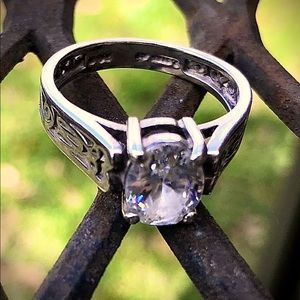‼️SOLD‼️ 💕 CZ 925 Silver Ring 💕